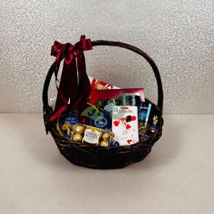 Корзина сладостей Кофе и шоколад