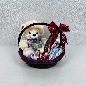 Корзина с игрушкой Маленькое счастье