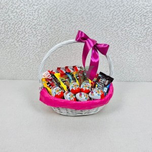 Корзина сладостей Маленькое счастье
